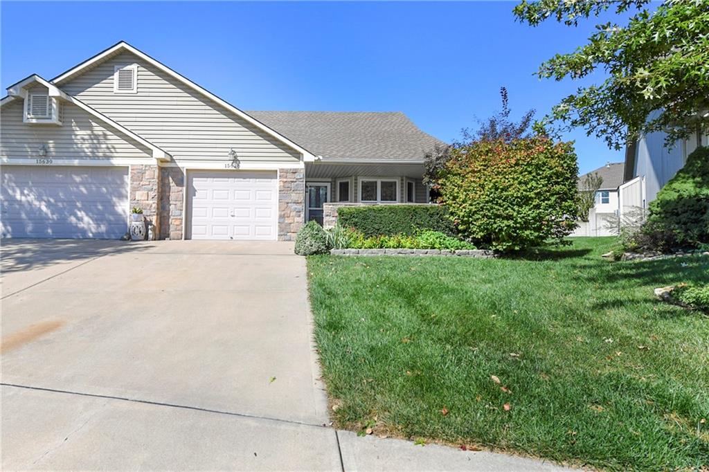 Listing Photo MLS #HMS2577880