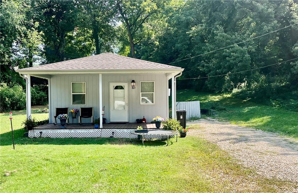Listing Photo MLS #HMS2577884