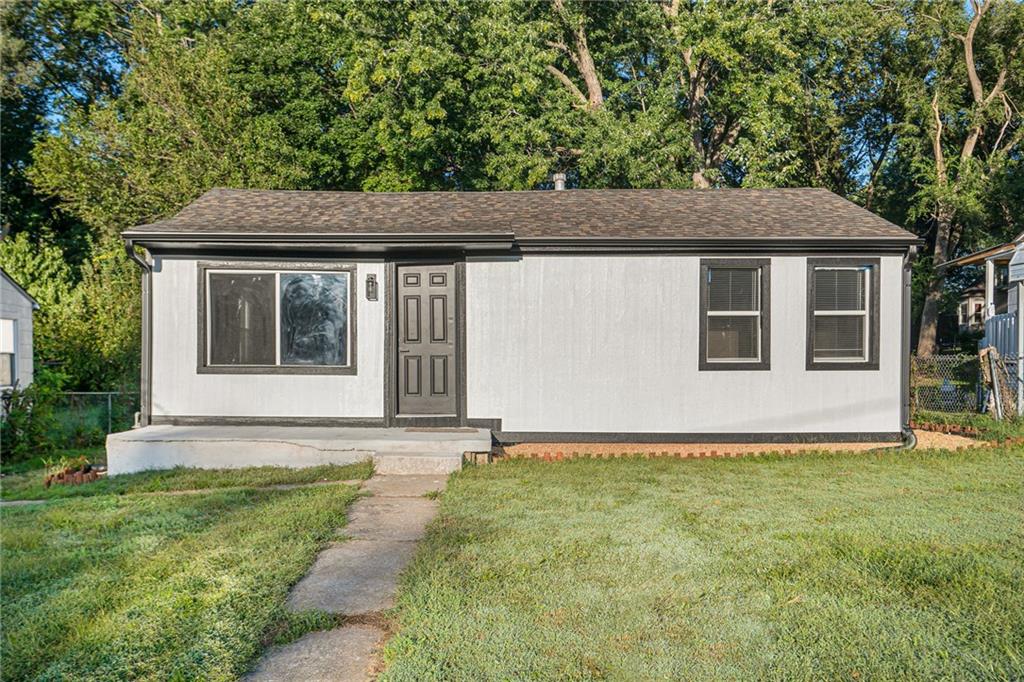 Listing Photo MLS #HMS2577934