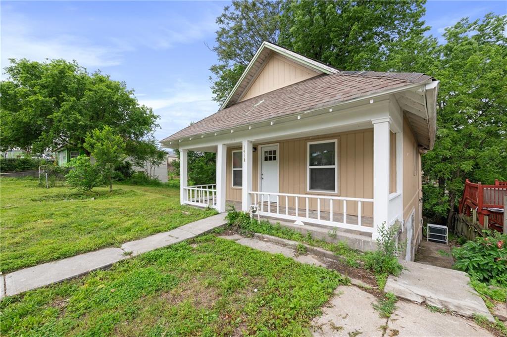 Listing Photo MLS #HMS2577935