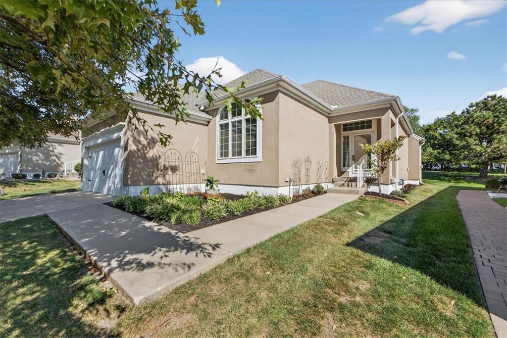 Listing Photo MLS #HMS2578026