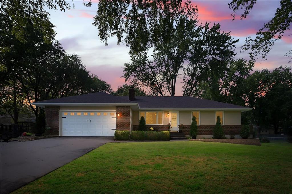 Listing Photo MLS #HMS2578032