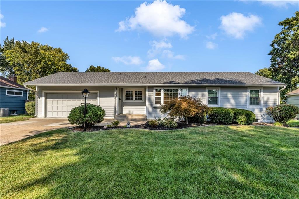 Listing Photo MLS #HMS2578034