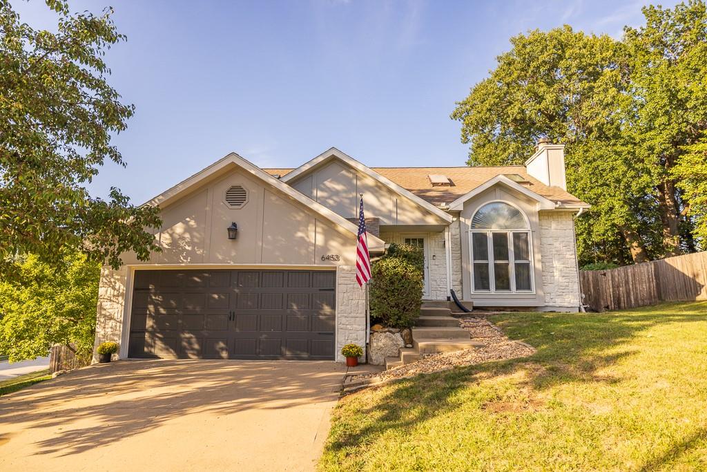 Listing Photo MLS #HMS2578050