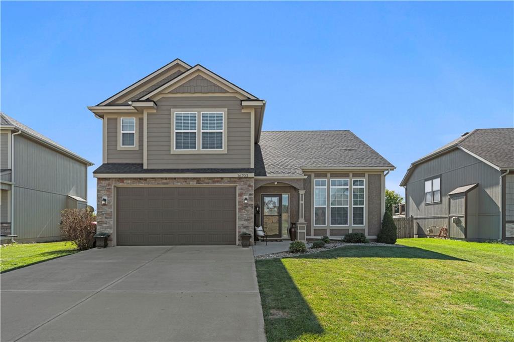 Listing Photo MLS #HMS2578156