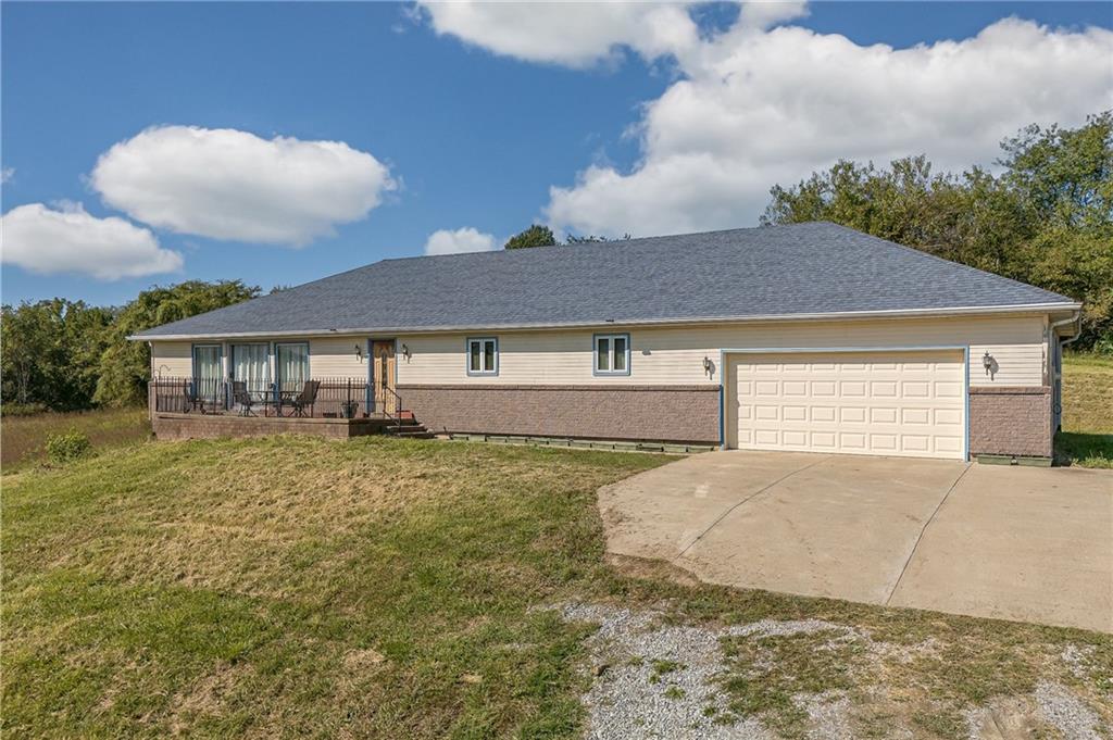 Listing Photo MLS #HMS2578187