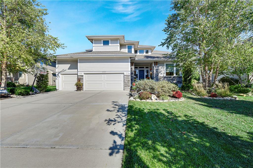 Listing Photo MLS #HMS2578225