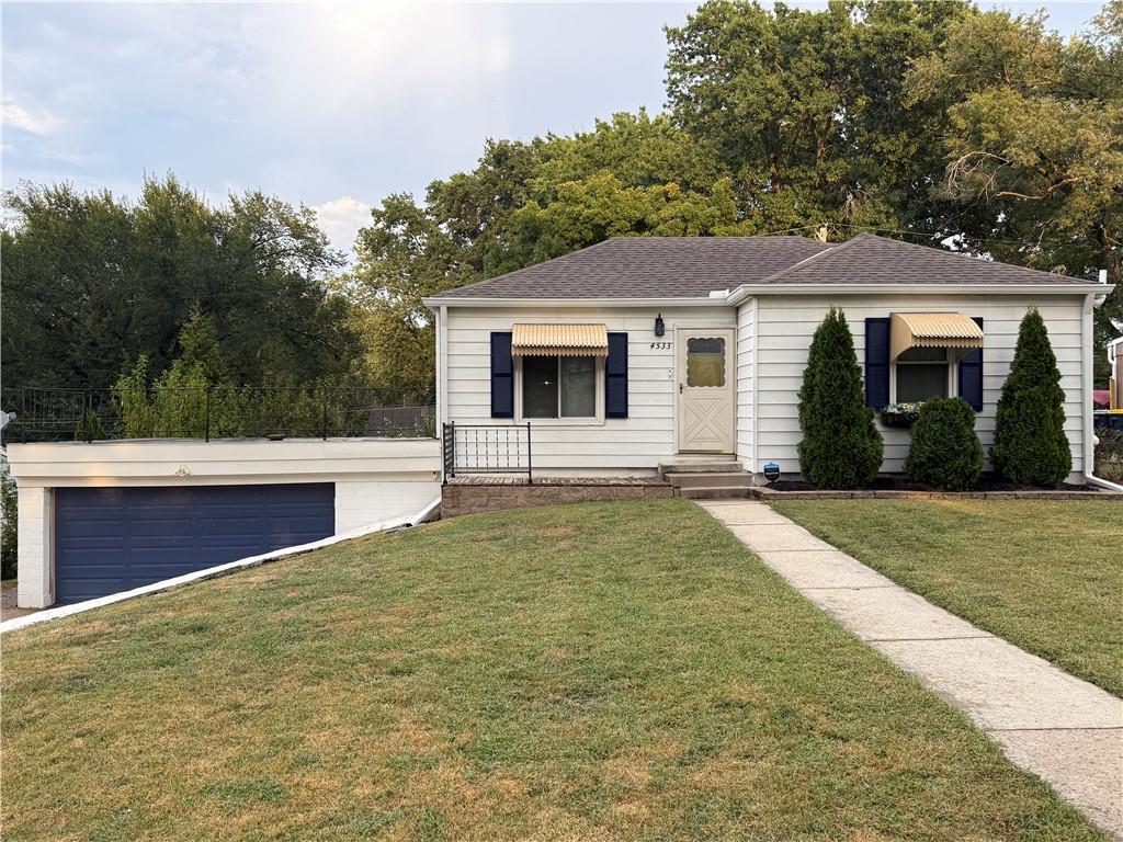 Listing Photo MLS #HMS2578359