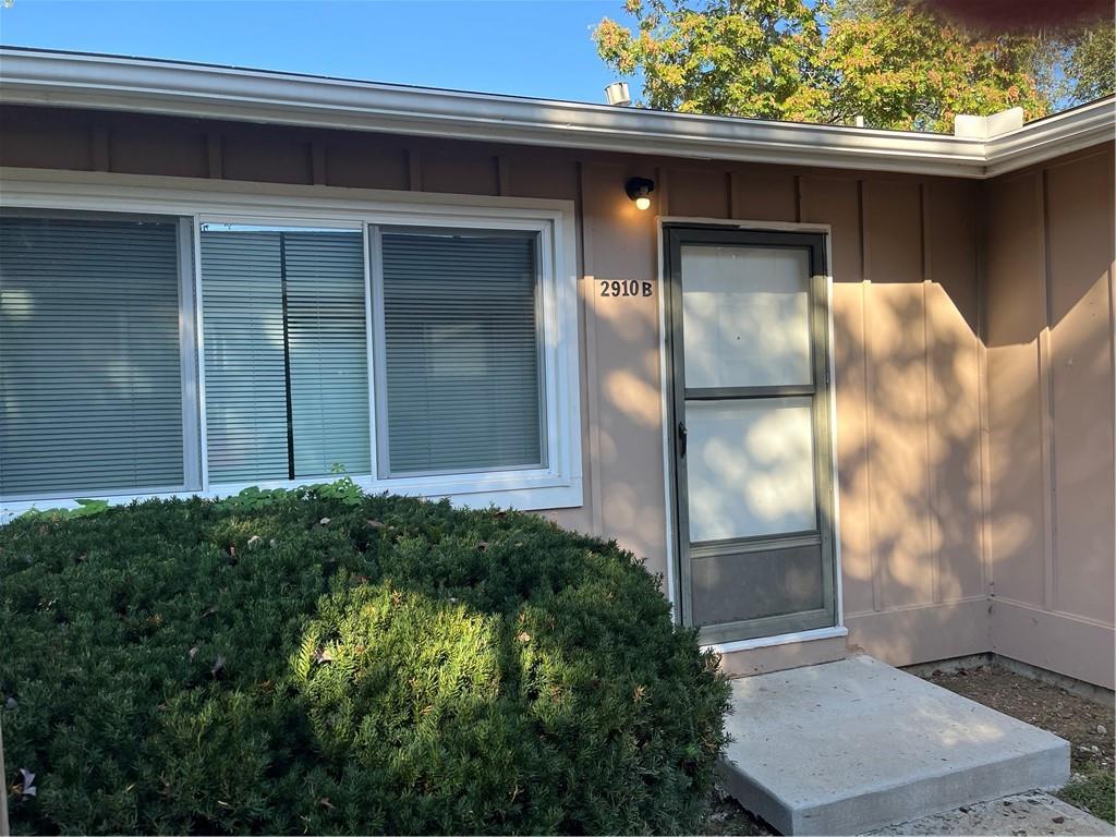 Listing Photo MLS #HMS2578393