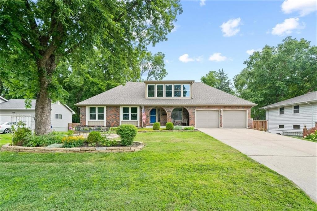 Listing Photo MLS #HMS2578446