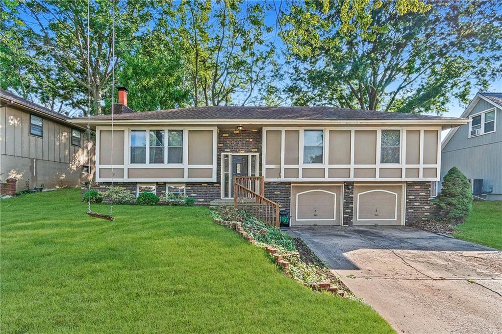 Listing Photo MLS #HMS2578486