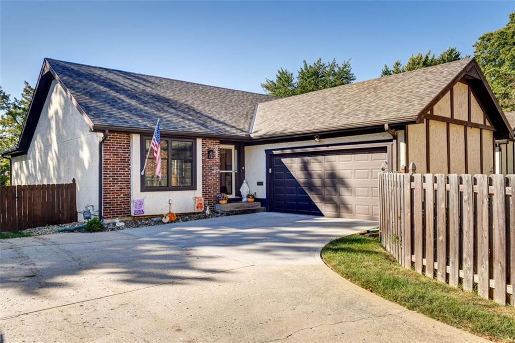 Listing Photo MLS #HMS2578521