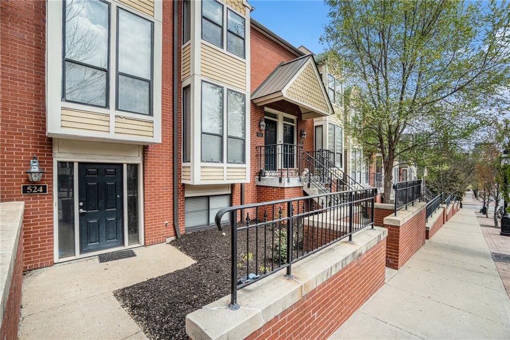 Listing Photo MLS #HMS2578611