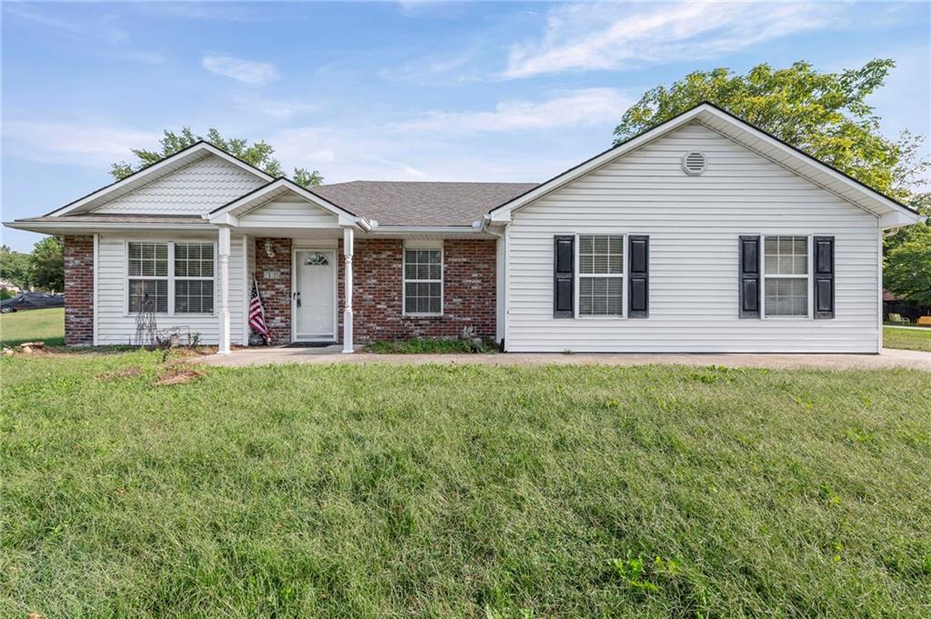 Listing Photo MLS #HMS2578637