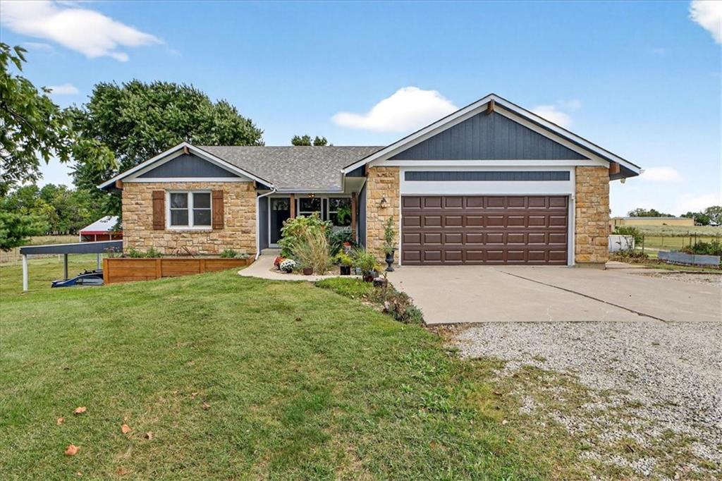 Listing Photo MLS #HMS2578729