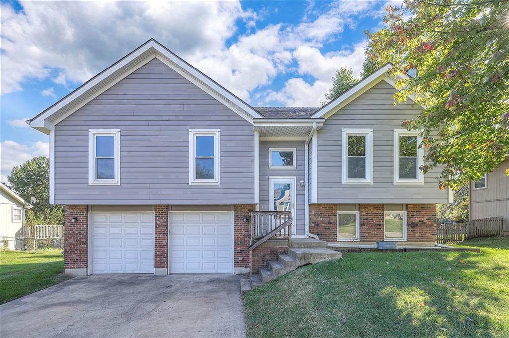 Listing Photo MLS #HMS2578756