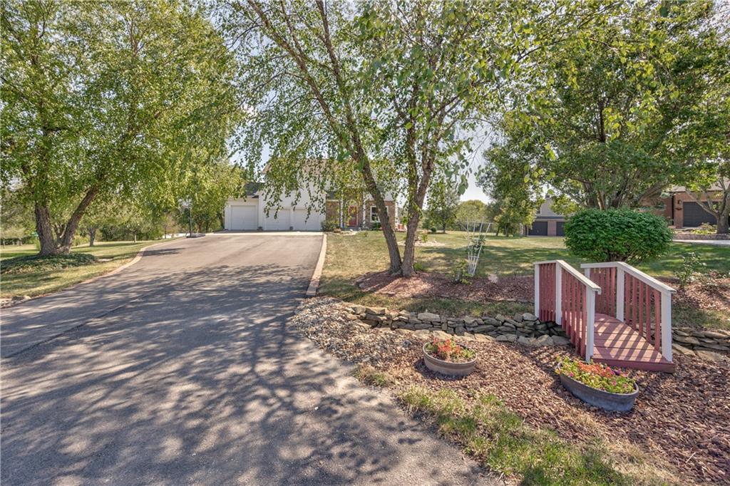 Listing Photo MLS #HMS2578766