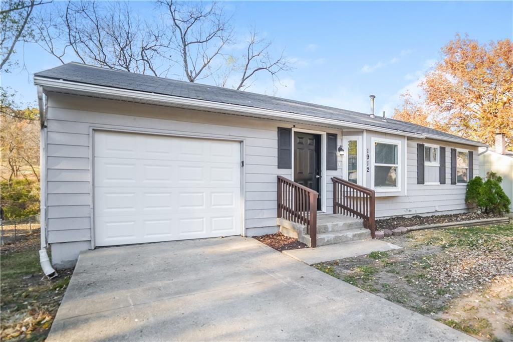 Listing Photo MLS #HMS2578770