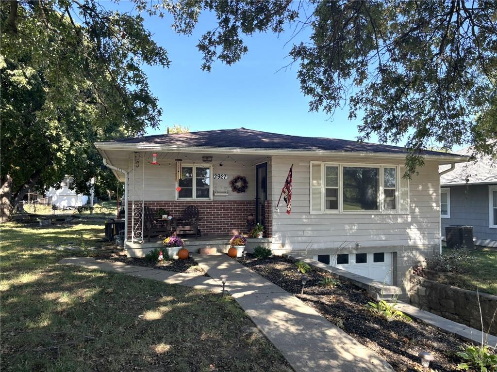 Listing Photo MLS #HMS2578789
