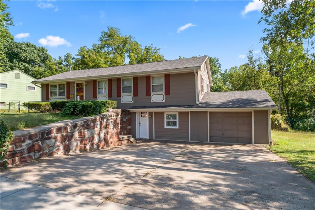 Listing Photo MLS #HMS2578791