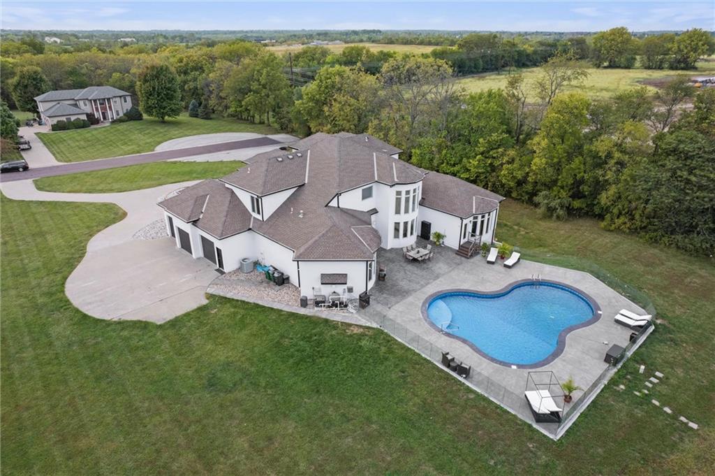 Listing Photo MLS #HMS2578894