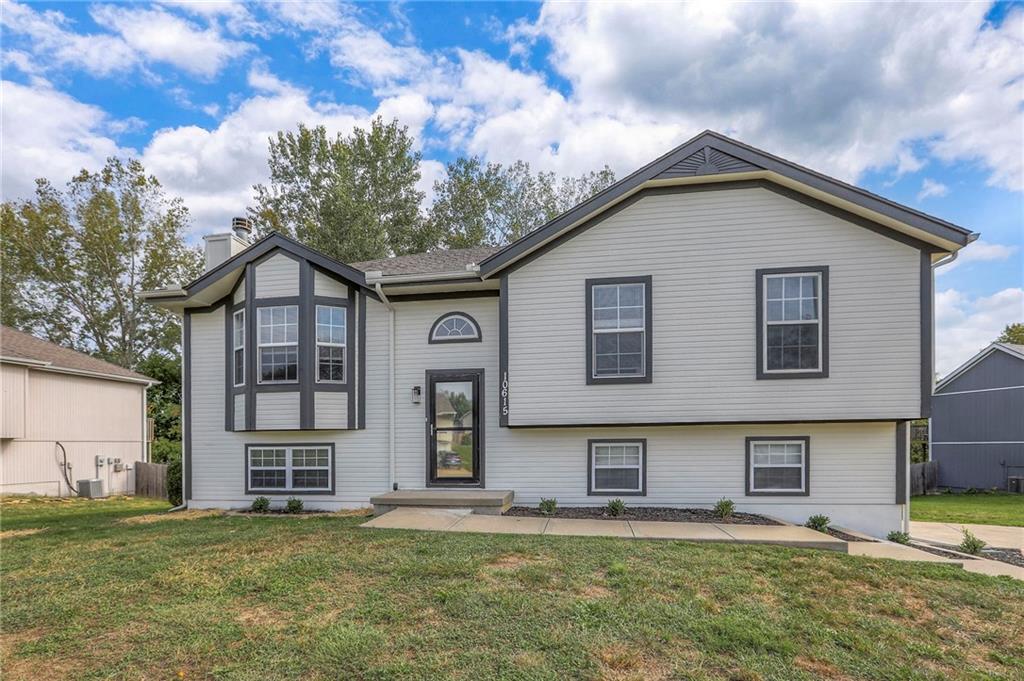 Listing Photo MLS #HMS2578898