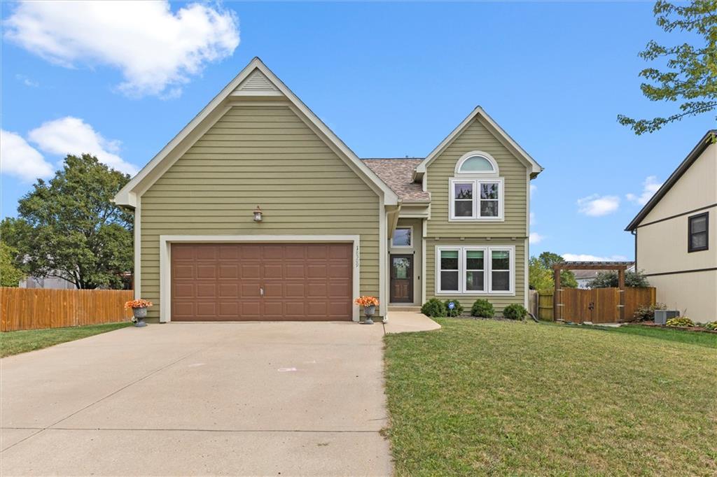 Listing Photo MLS #HMS2578947