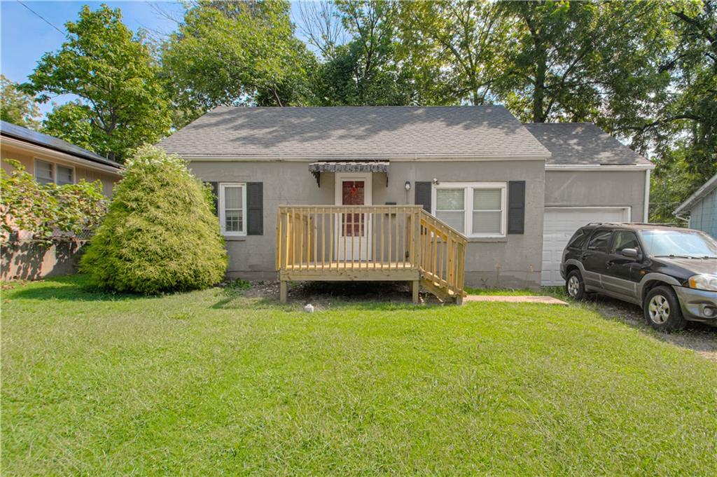 Listing Photo MLS #HMS2578956