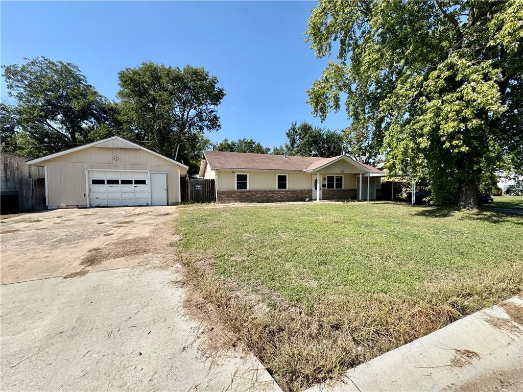 Listing Photo MLS #HMS2579025