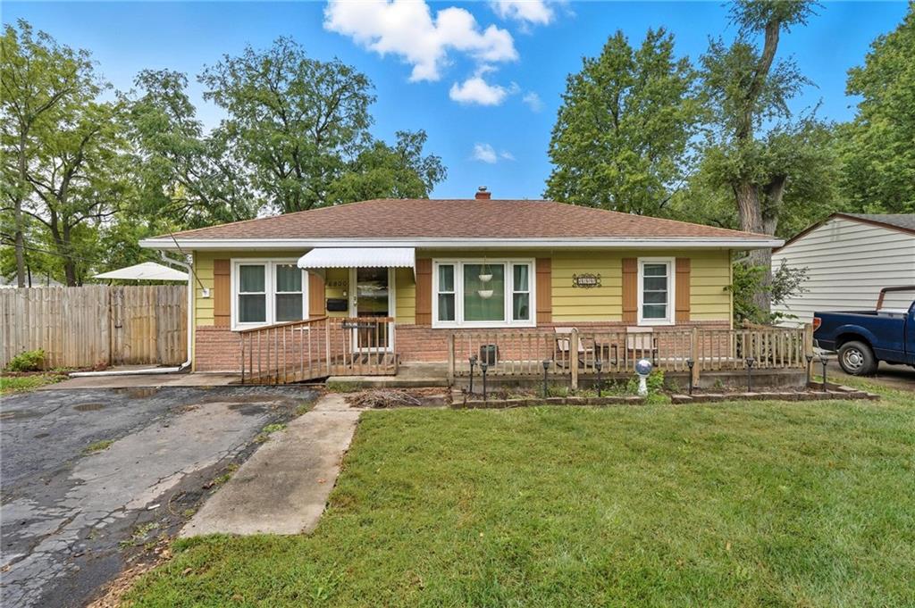 Listing Photo MLS #HMS2579062