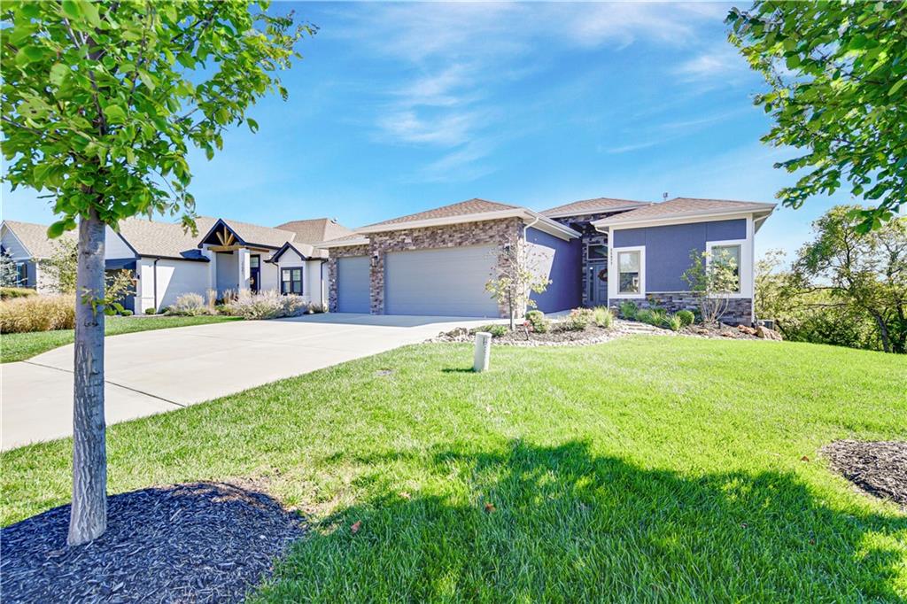 Listing Photo MLS #HMS2579071