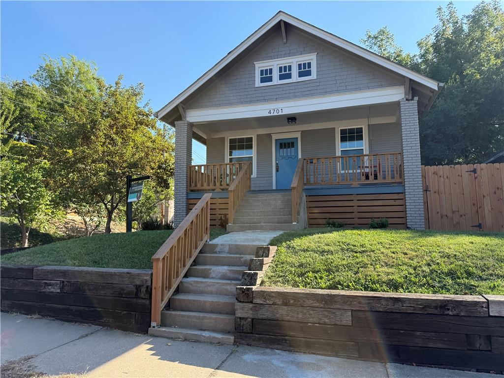 Listing Photo MLS #HMS2579075