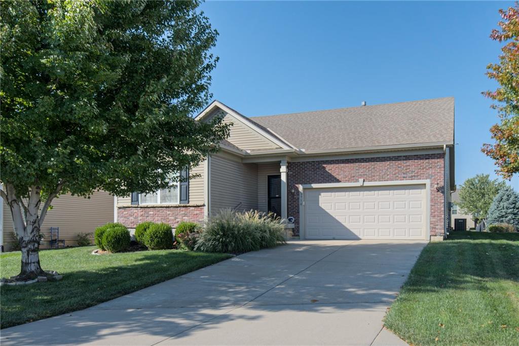Listing Photo MLS #HMS2579078