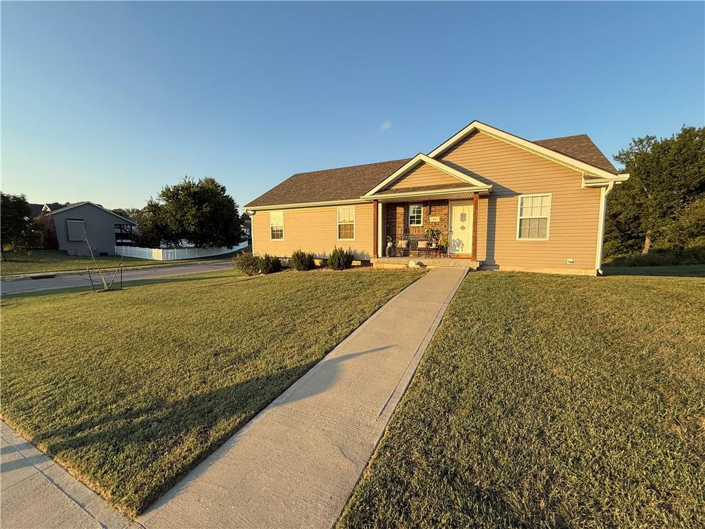 Listing Photo MLS #HMS2579232