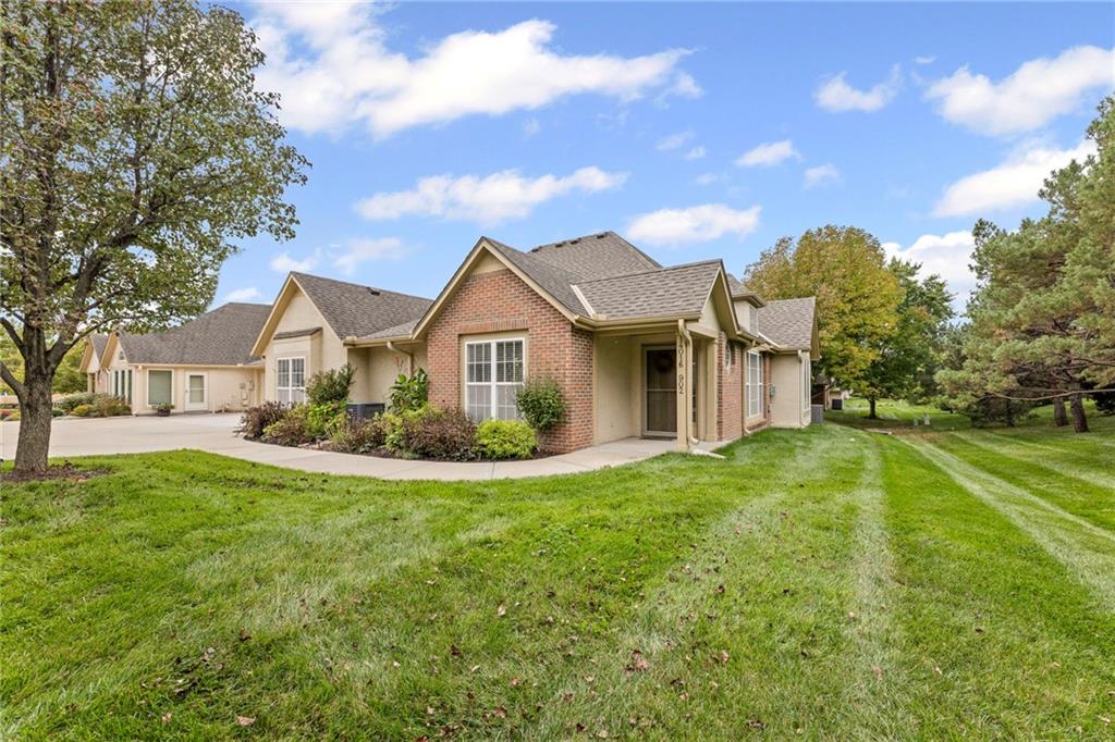Listing Photo MLS #HMS2579233