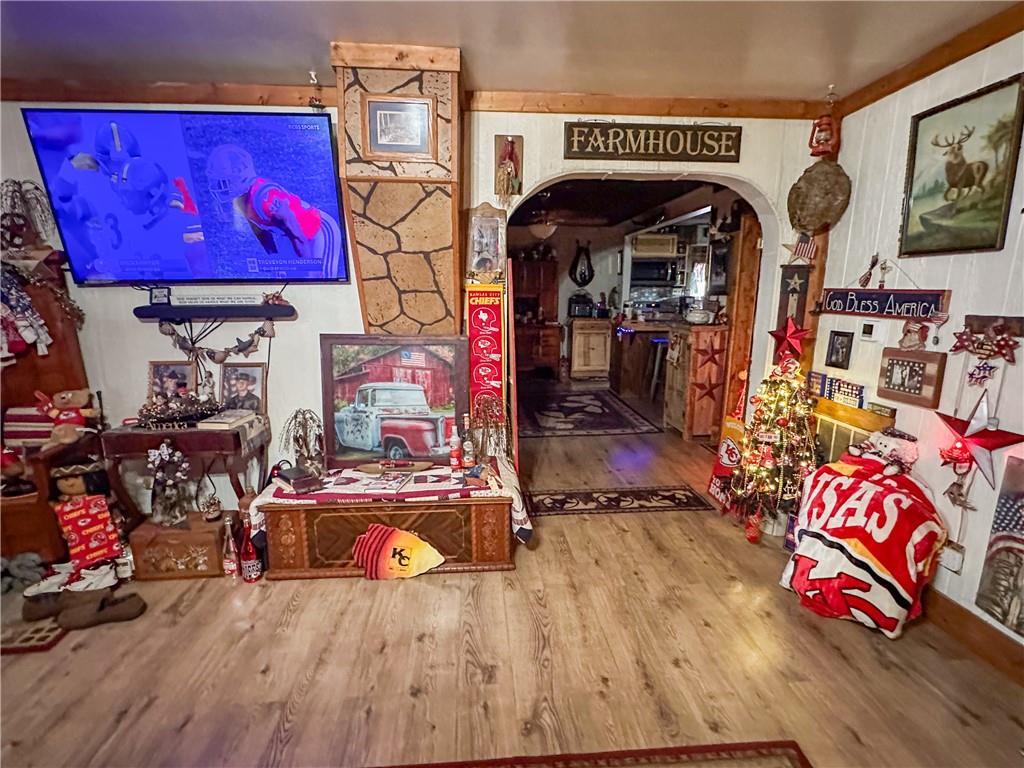 Listing Photo MLS #HMS2579320