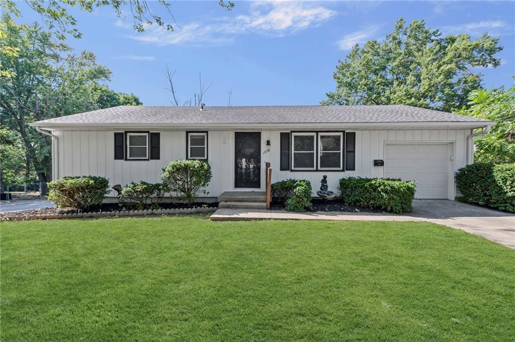 Listing Photo MLS #HMS2579348