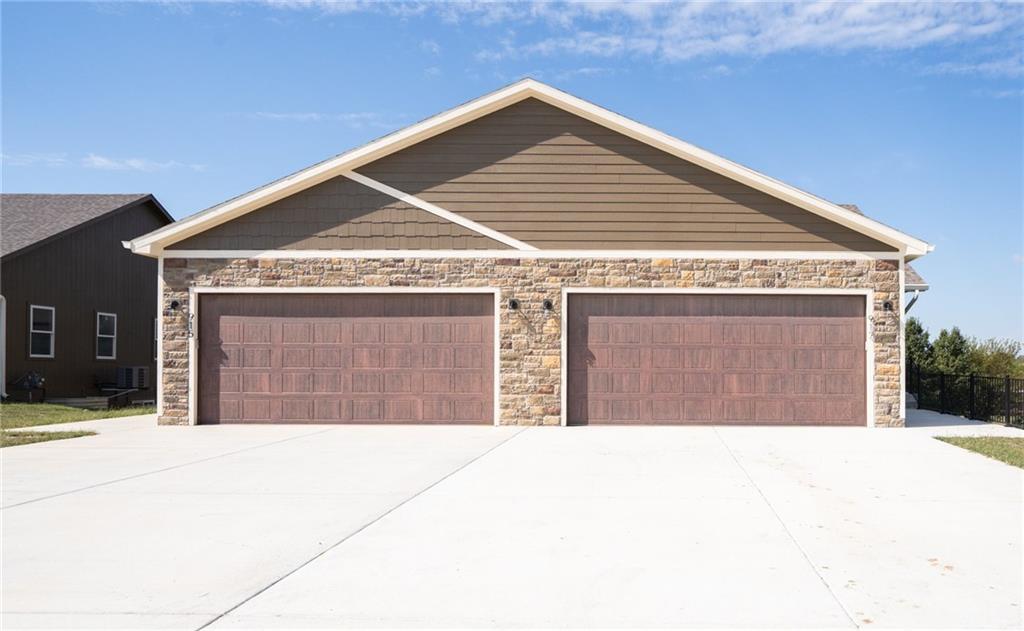 Listing Photo MLS #HMS2579427