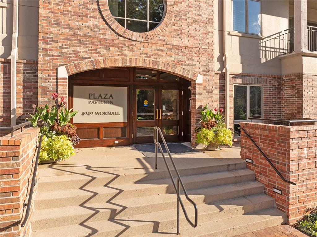 Listing Photo MLS #HMS2579467