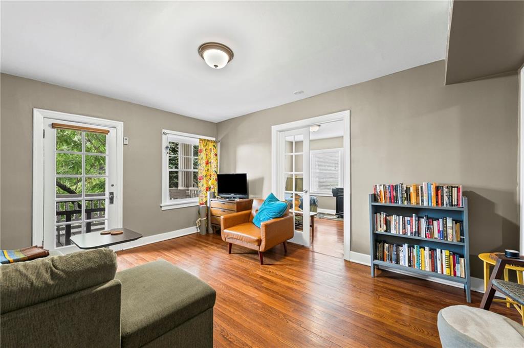 Listing Photo MLS #HMS2579841