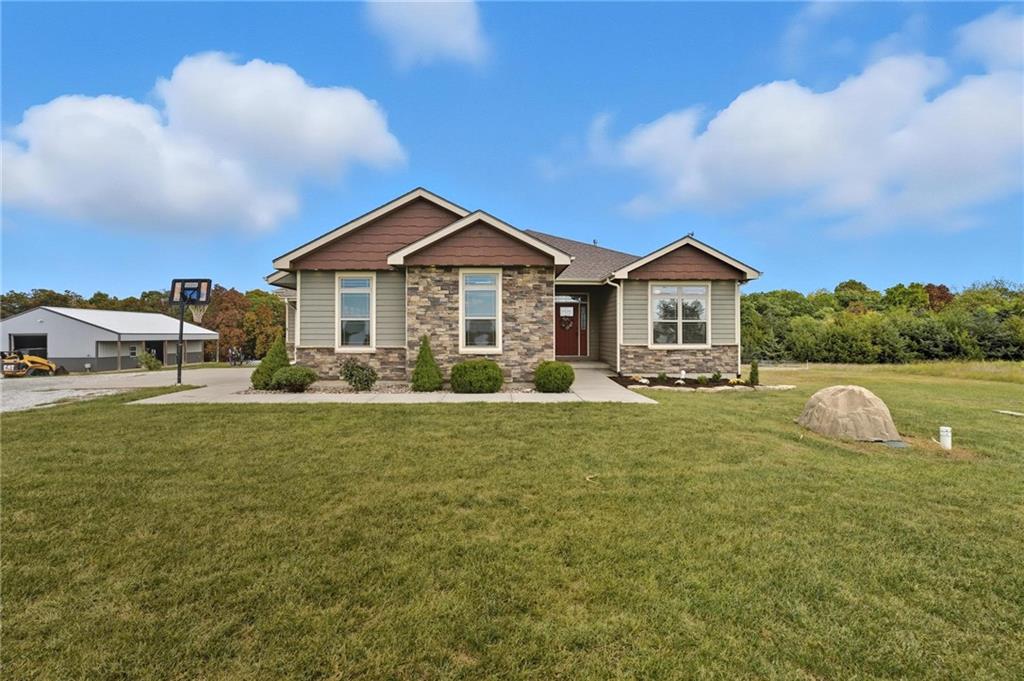 Listing Photo MLS #HMS2579877