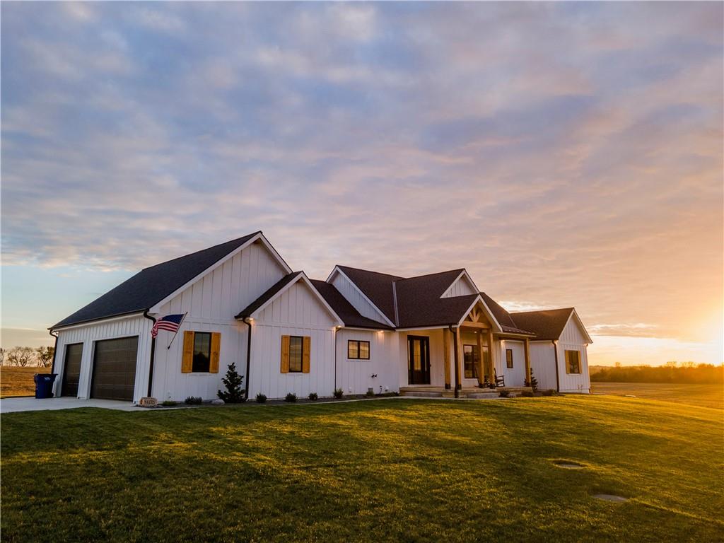Listing Photo MLS #HMS2581080