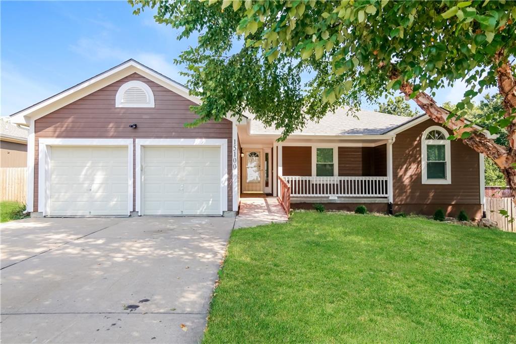 Listing Photo MLS #HMS2581084