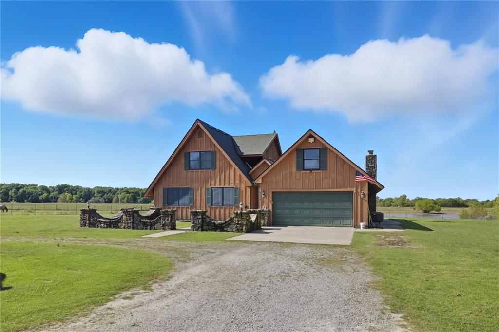 Listing Photo MLS #HMS2581117