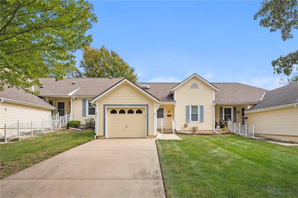 Listing Photo MLS #HMS2581143