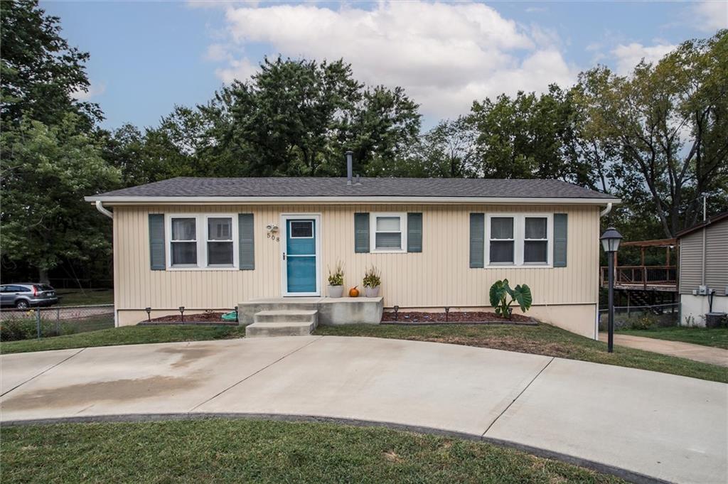 Listing Photo MLS #HMS2581288