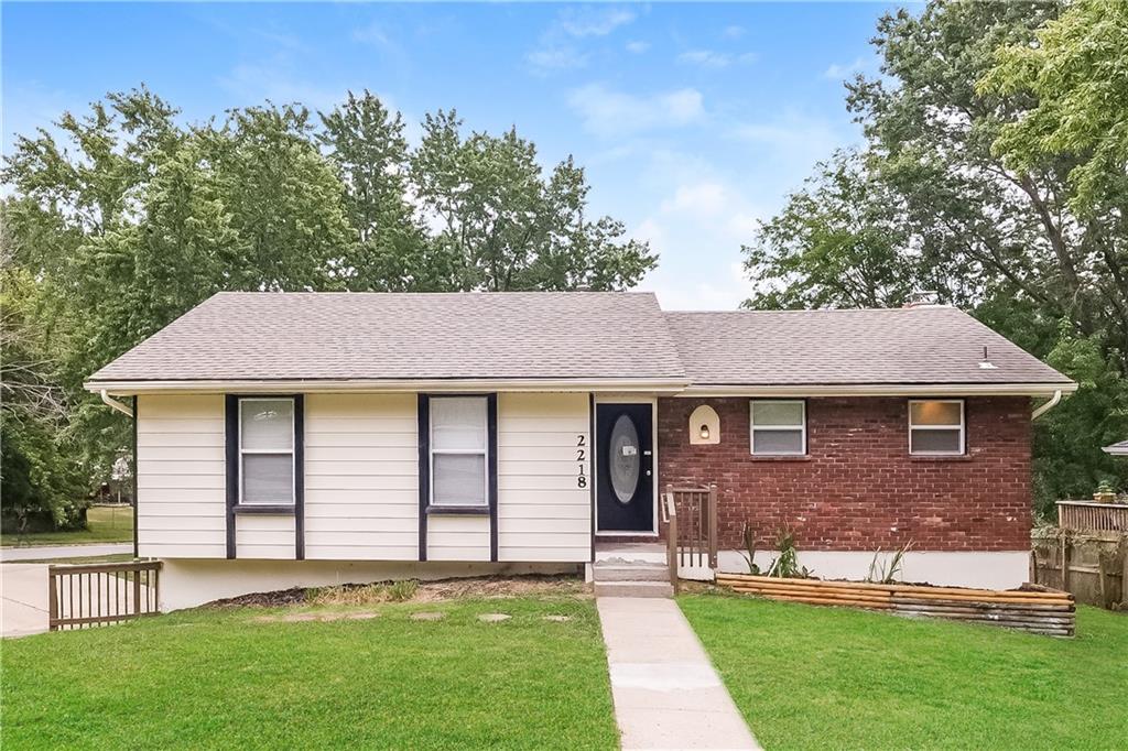 Listing Photo MLS #HMS2581291