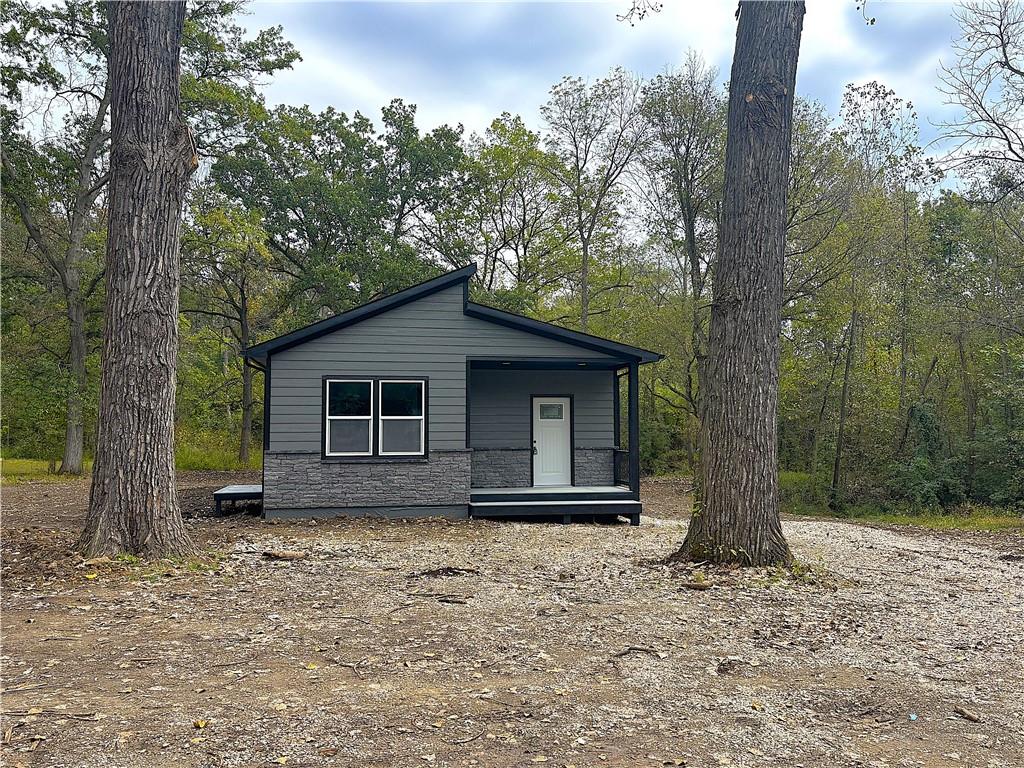 Listing Photo MLS #HMS2581355