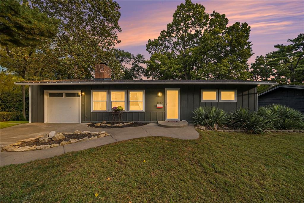 Listing Photo MLS #HMS2581384