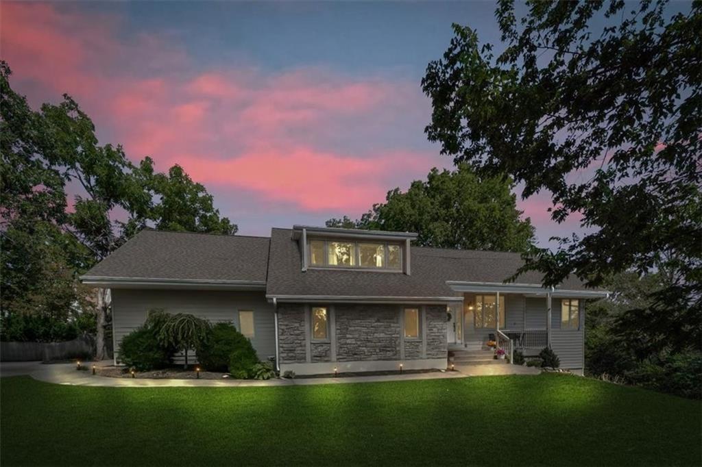 Listing Photo MLS #HMS2581413